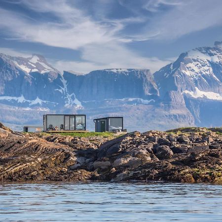 Cool Cabins Sandhornoy Lekanger Exteriör bild